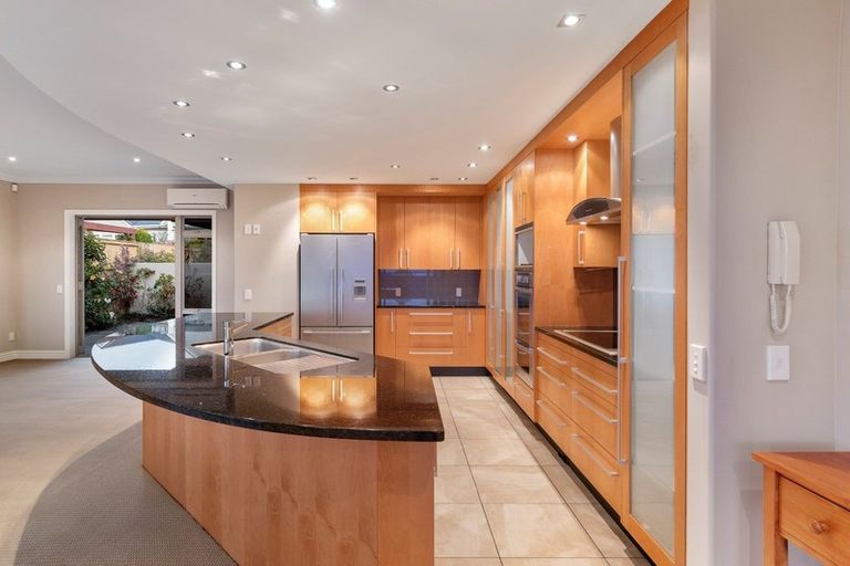 Photo of property in 19 La Cumbre Close, Bethlehem, Tauranga, 3110