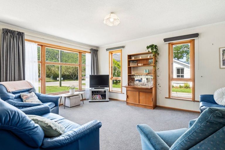 Photo of property in 14 Caernarvon Street, Arrowtown, 9302