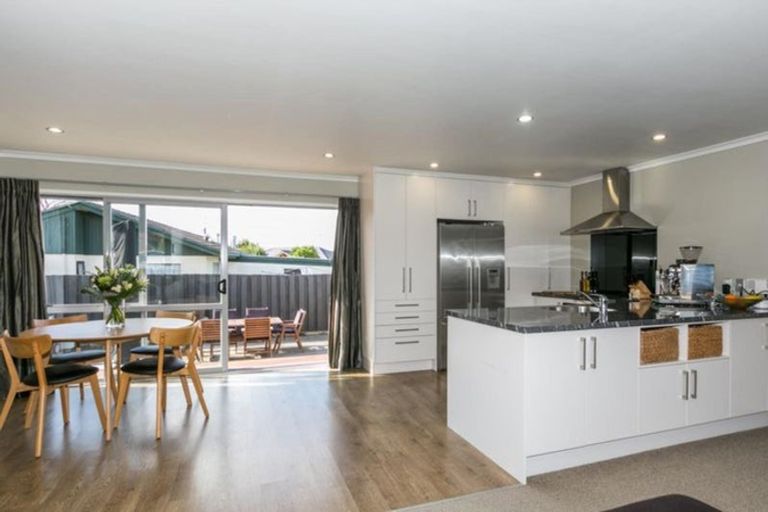 Photo of property in 39 Trigg Crescent, Taradale, Napier, 4112