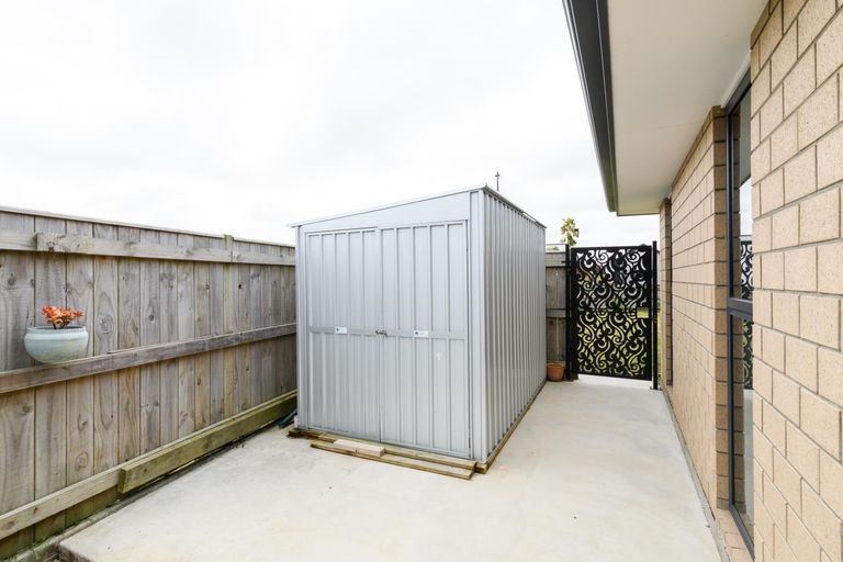 Photo of property in 55 Vaucluse Heights, Fitzherbert, Palmerston North, 4410