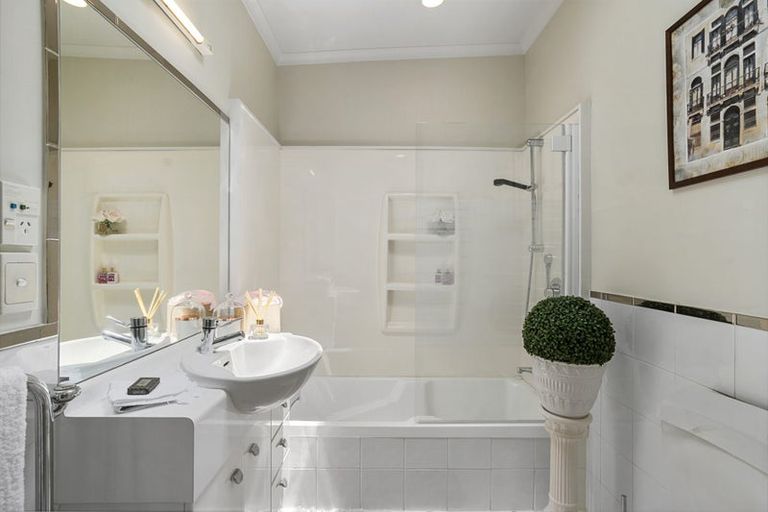 Photo of property in 64a Castor Road, Castor Bay, Auckland, 0620