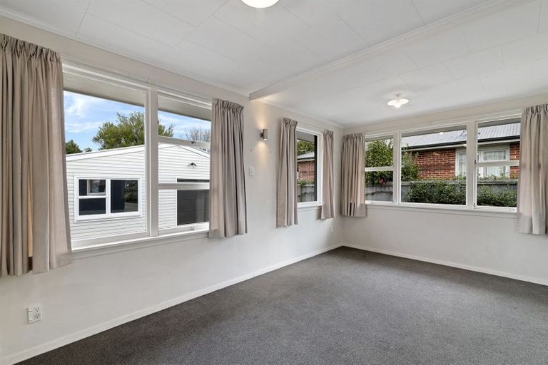 Photo of property in 98 Sturrocks Road, Casebrook, Christchurch, 8051