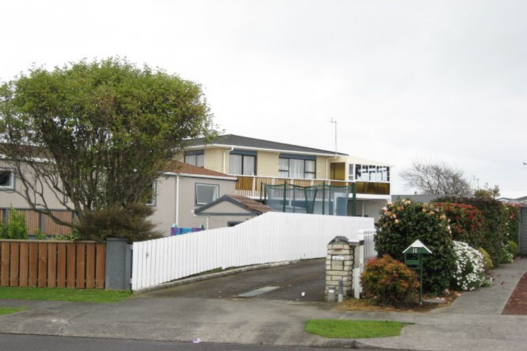 Photo of property in 9a Maralyn Place, Bell Block, New Plymouth, 4312