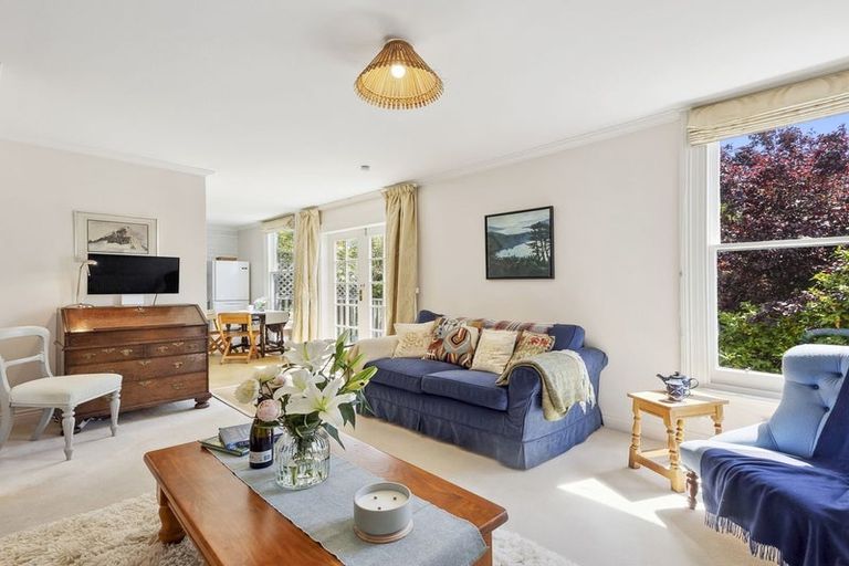 Photo of property in 35 Brownville Crescent, Maori Hill, Dunedin, 9010