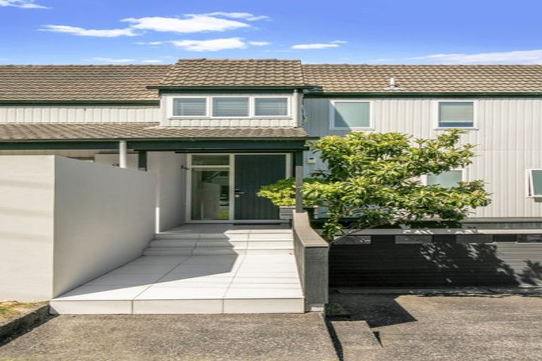 Photo of property in 9 Park Avenue, Takapuna, Auckland, 0622