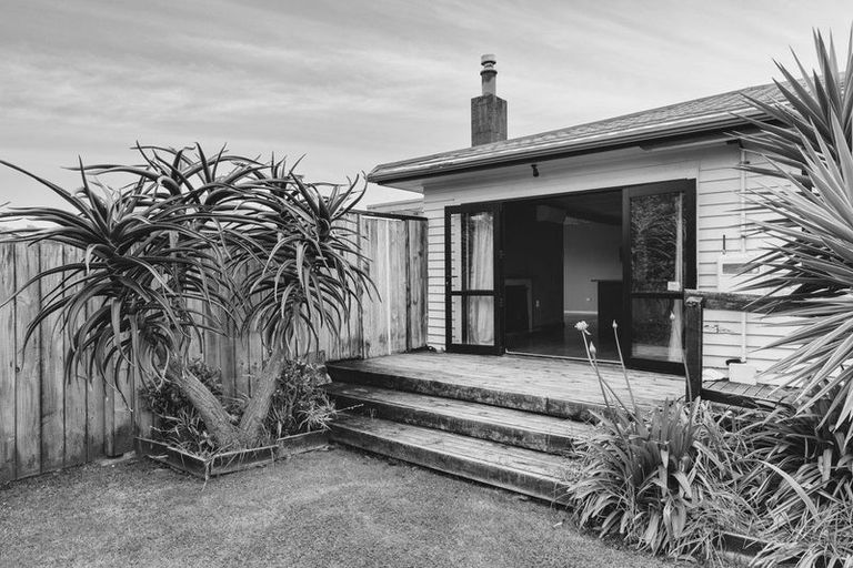 Photo of property in 21 Barry Avenue, Whakatane, 3120