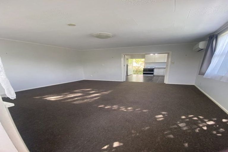Photo of property in 2/97 Clouston Park Road, Clouston Park, Upper Hutt, 5018