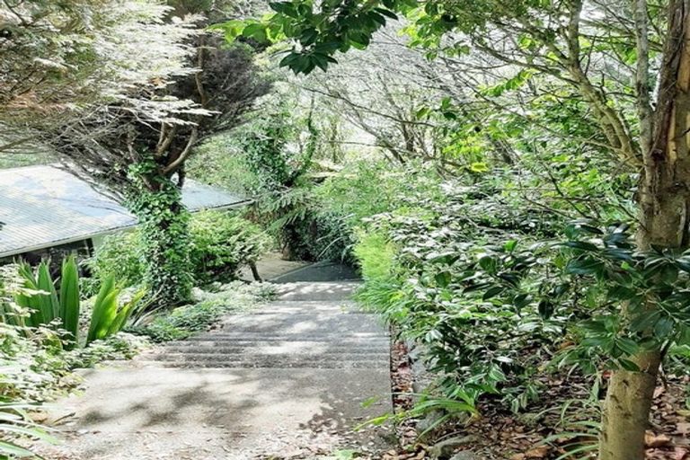 Photo of property in 43 Warwick Street, Wilton, Wellington, 6012