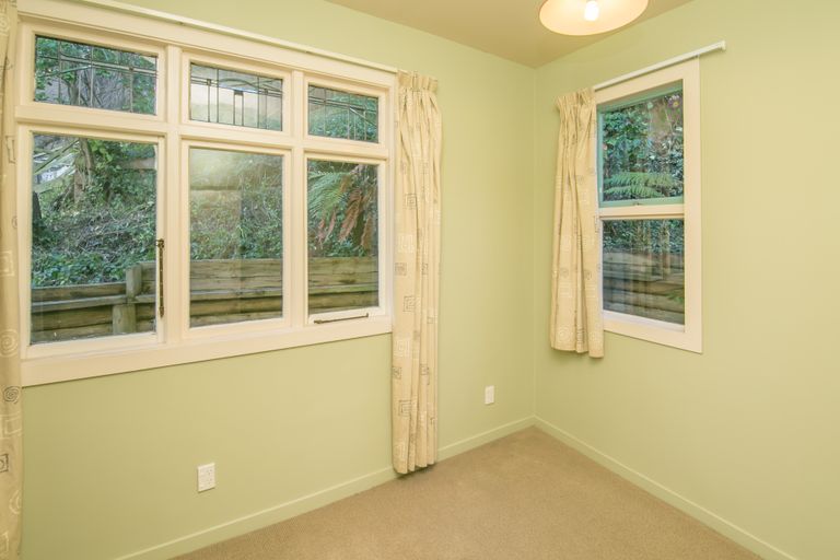 Photo of property in 37a Jacksons Road, Lyttelton, 8082