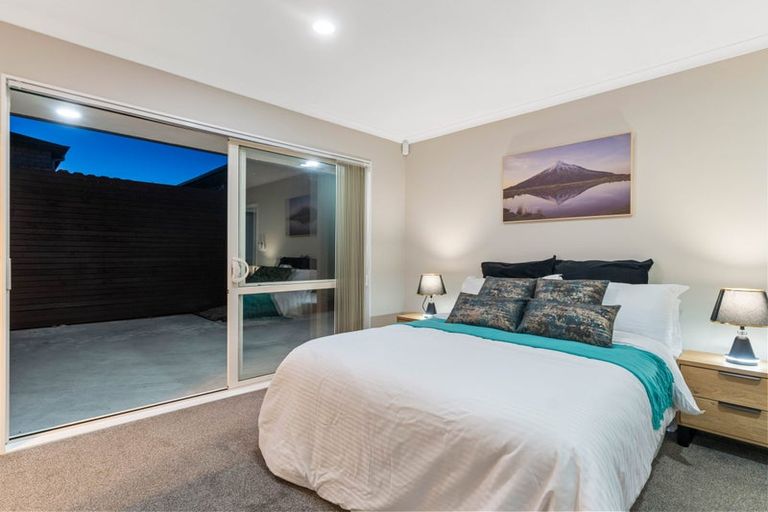 Photo of property in 24 Goh Place, Manurewa, Auckland, 2105