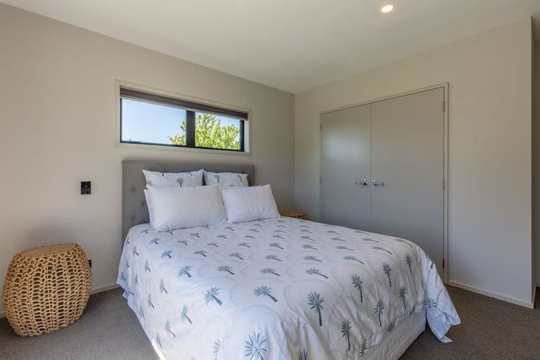 Photo of property in 80 Kahotea Drive, Motuoapa, 3382