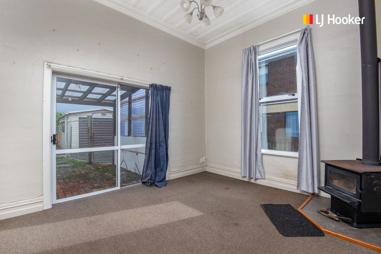 Photo of property in 92 Queens Drive, Saint Kilda, Dunedin, 9012