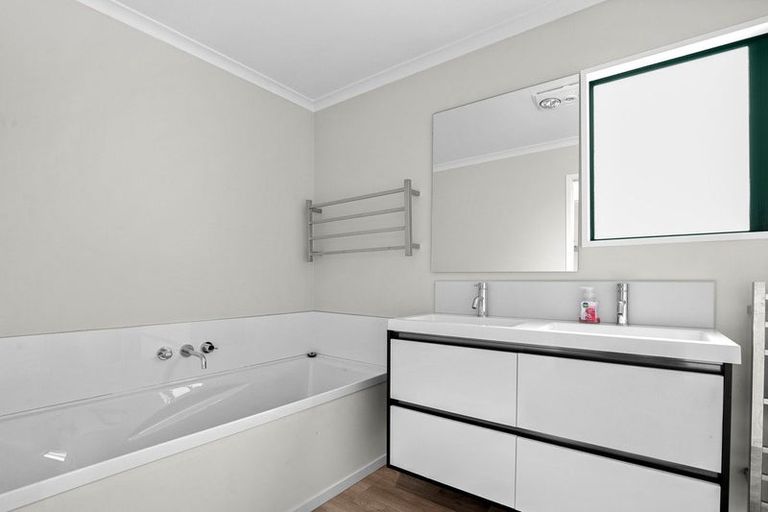 Photo of property in 8 Letts Gully Road, Letts Gully, Alexandra, 9393