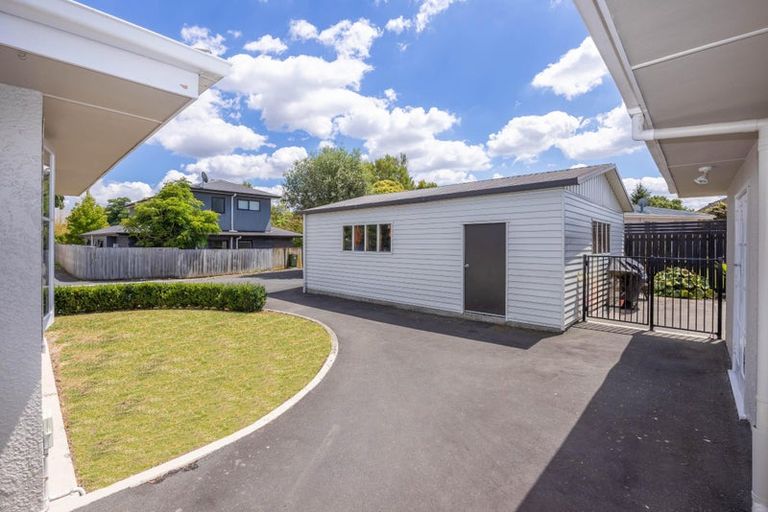 Photo of property in 8 Williams Place, Fairfield, Hamilton, 3214