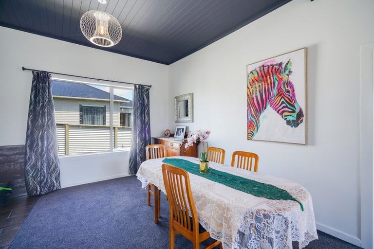 Photo of property in 34 High Street West, Nightcaps, 9630