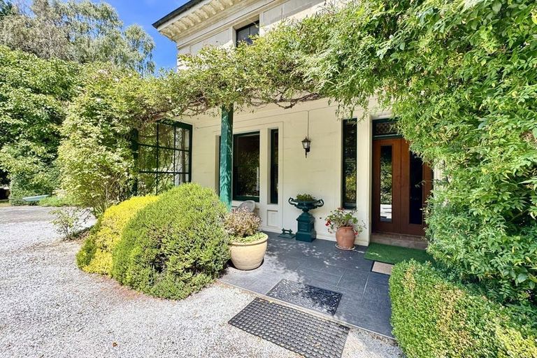 Photo of property in Totara Estate, 583 Alma-maheno Road, Alma, Oamaru, 9492