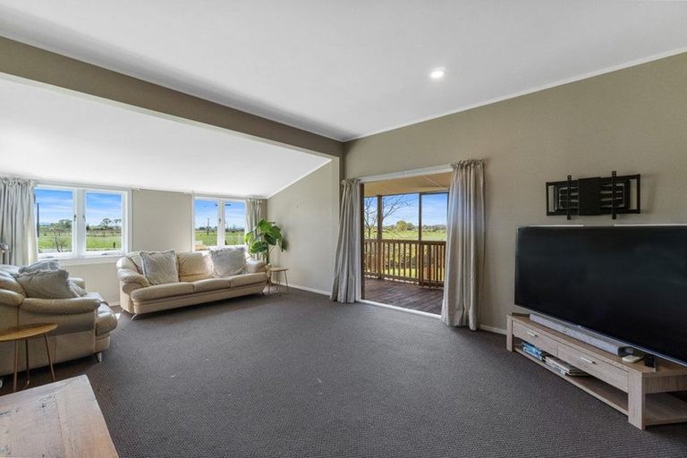 Photo of property in 297 Eureka Road, Eureka, Hamilton, 3287