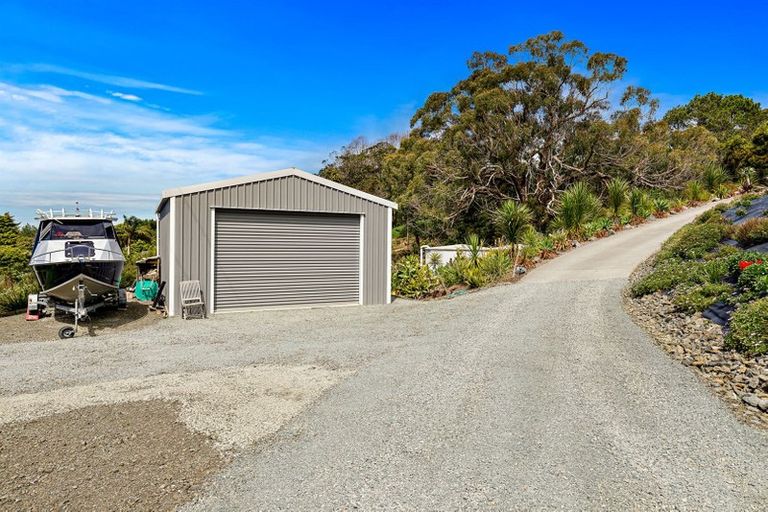 Photo of property in 3b Hobbs Road, Matakatia, Whangaparaoa, 0930
