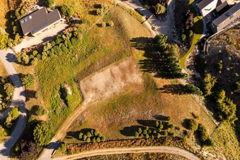 Photo of property in 101 Jean Robins Drive, Lake Hayes, Queenstown, 9371