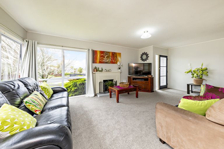 Photo of property in 29 Roseanne Road, Manurewa, Auckland, 2102