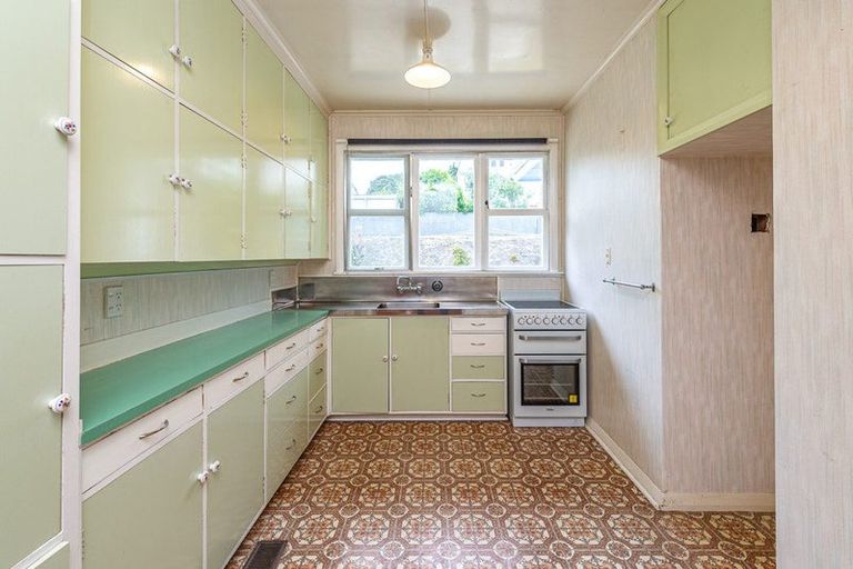 Photo of property in 75 Anzac Parade, Whanganui East, Whanganui, 4500