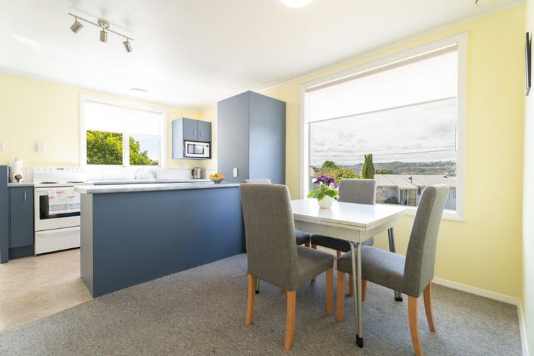 Photo of property in 9 Arero Place, Titahi Bay, Porirua, 5022