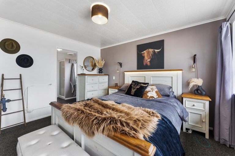 Photo of property in 37 Fraser Drive, Feilding, 4702