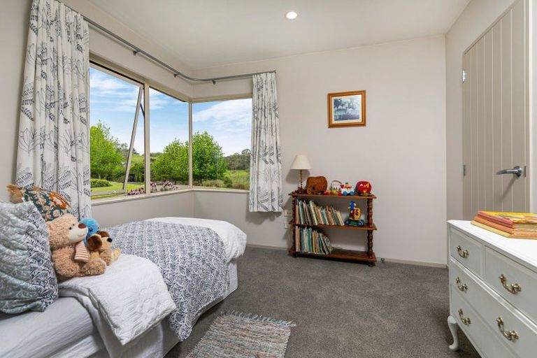 Photo of property in 45a Rautahi Terrace, Redvale, Albany, 0792