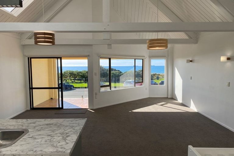 Photo of property in 207b Marine Parade, Mount Maunganui, 3116