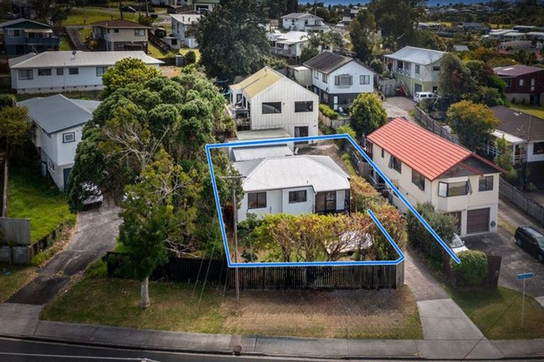 Photo of property in 642a Whangaparaoa Road, Stanmore Bay, Whangaparaoa, 0932