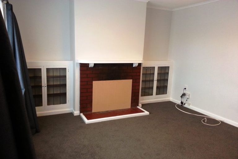 Photo of property in 105 Victoria Avenue, Palmerston North, 4410