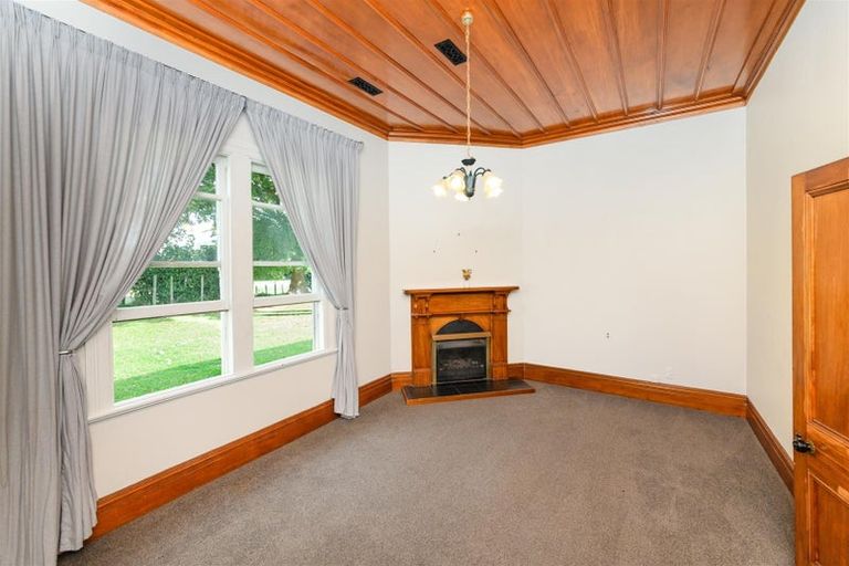 Photo of property in 93 Pukepapa Road, Marton, 4710