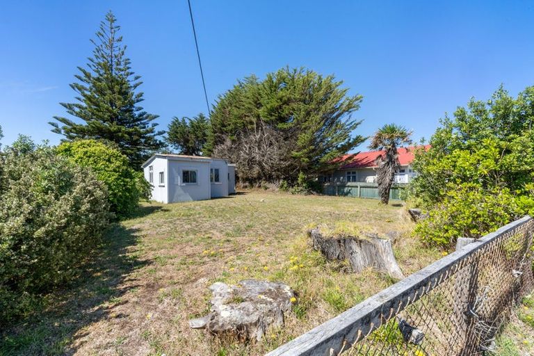 Photo of property in 98 Park Avenue, Waitarere Beach, Levin, 5510