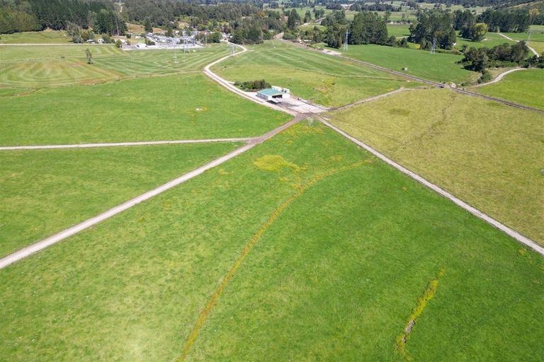 Photo of property in 47 Inwoods Road, Parklands, Christchurch, 8083