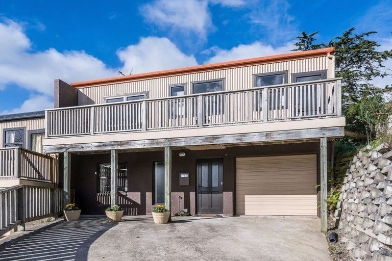 Photo of property in 7 Vera Lane, Paraparaumu, 5032