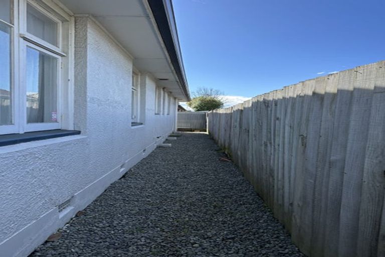 Photo of property in 2/2 Corfe Street, Ilam, Christchurch, 8041