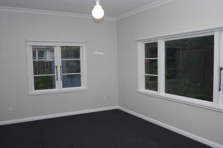 Photo of property in 179 Raumati Road, Raumati Beach, Paraparaumu, 5032