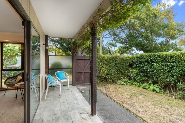 Photo of property in 1/110 Saint James Avenue, Papanui, Christchurch, 8053