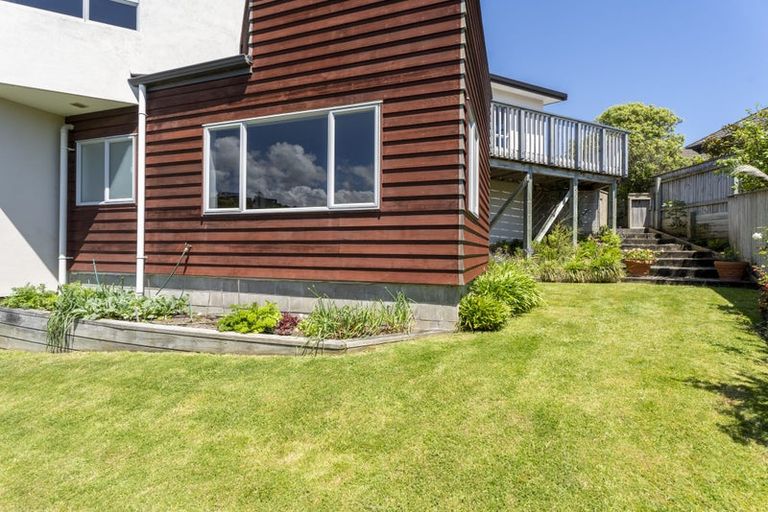 Photo of property in 27 Endeavour Drive, Whitby, Porirua, 5024