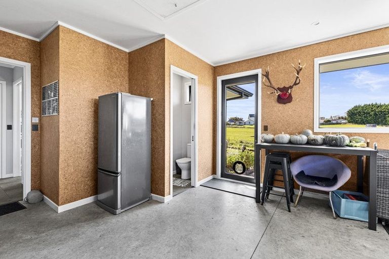 Photo of property in 10 Hanalin Drive, Marton, 4710