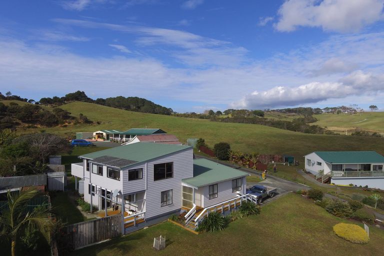 Photo of property in 12 Seascape Lane, Coopers Beach, 0420
