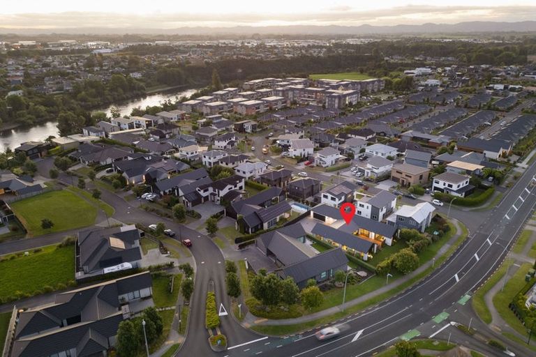 Photo of property in 4 Riverpoint Glade, Flagstaff, Hamilton, 3210