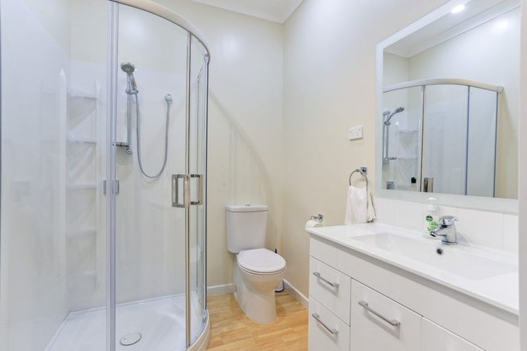 Photo of property in 52 Church Street, Oxford, 7430