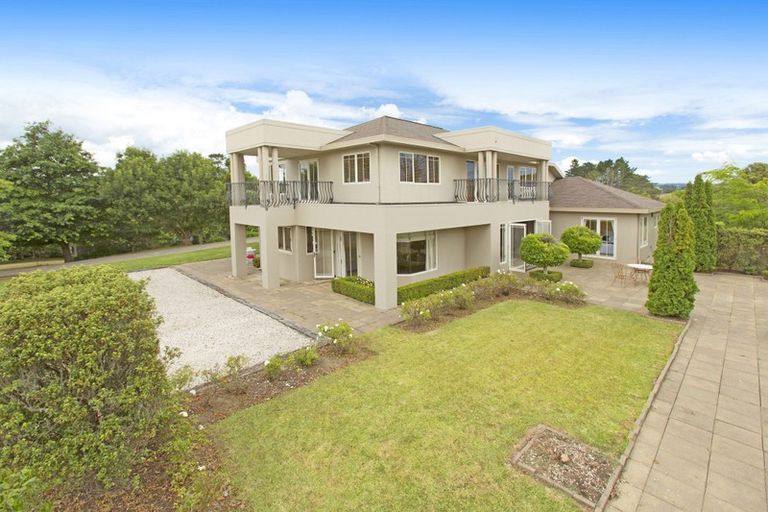 Photo of property in 246 State Highway 16, Kumeu, 0892