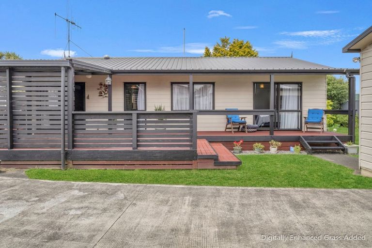 Photo of property in 21a Chester Street, Levin, 5510