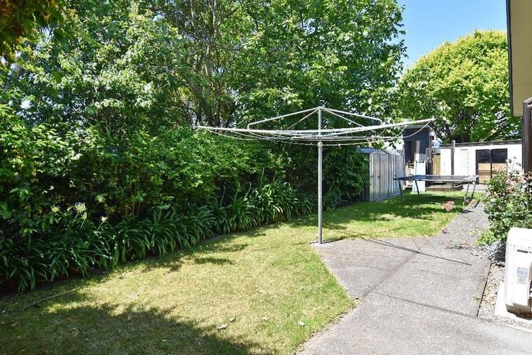 Photo of property in 11 Sunbeam Place, Halswell, Christchurch, 8025