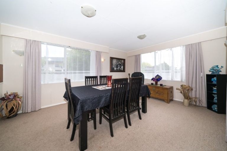 Photo of property in 38 Somerset Crescent, Highbury, Palmerston North, 4412