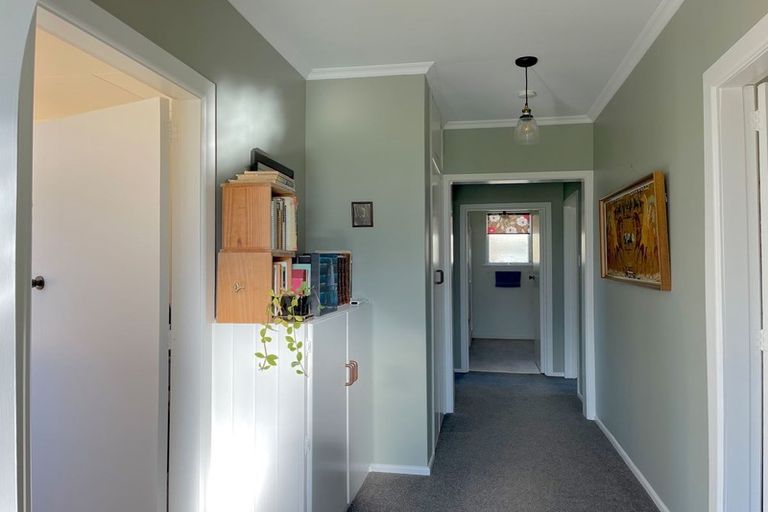 Photo of property in 64 Waihao Back Road, Waimate, 7979