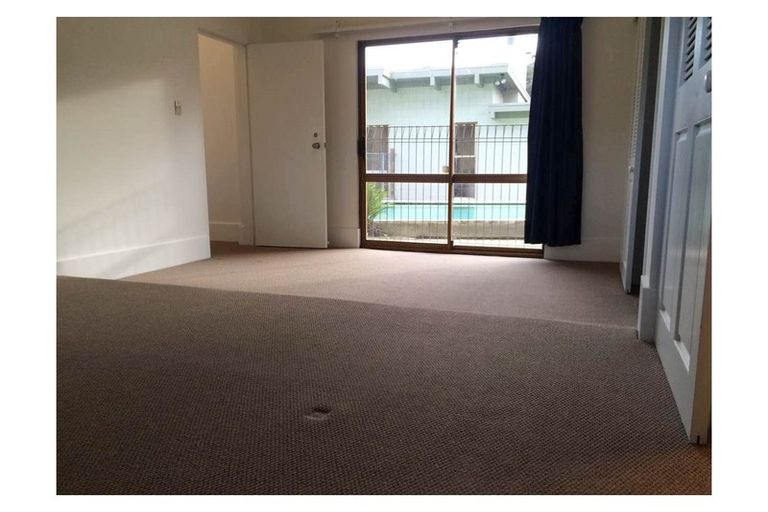 Photo of property in 1 Whitford Park Road, Whitford, Howick, 2571