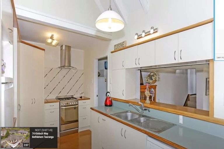 Photo of property in 10 Pamir Place, Welcome Bay, Tauranga, 3112